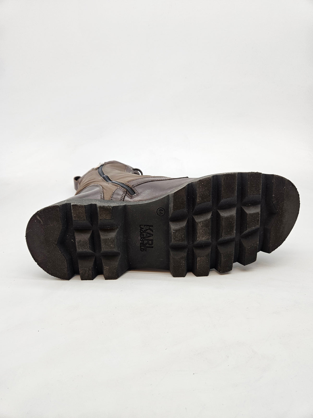 KARL LAGERFELD ORIGINAL CIZMI BR 44