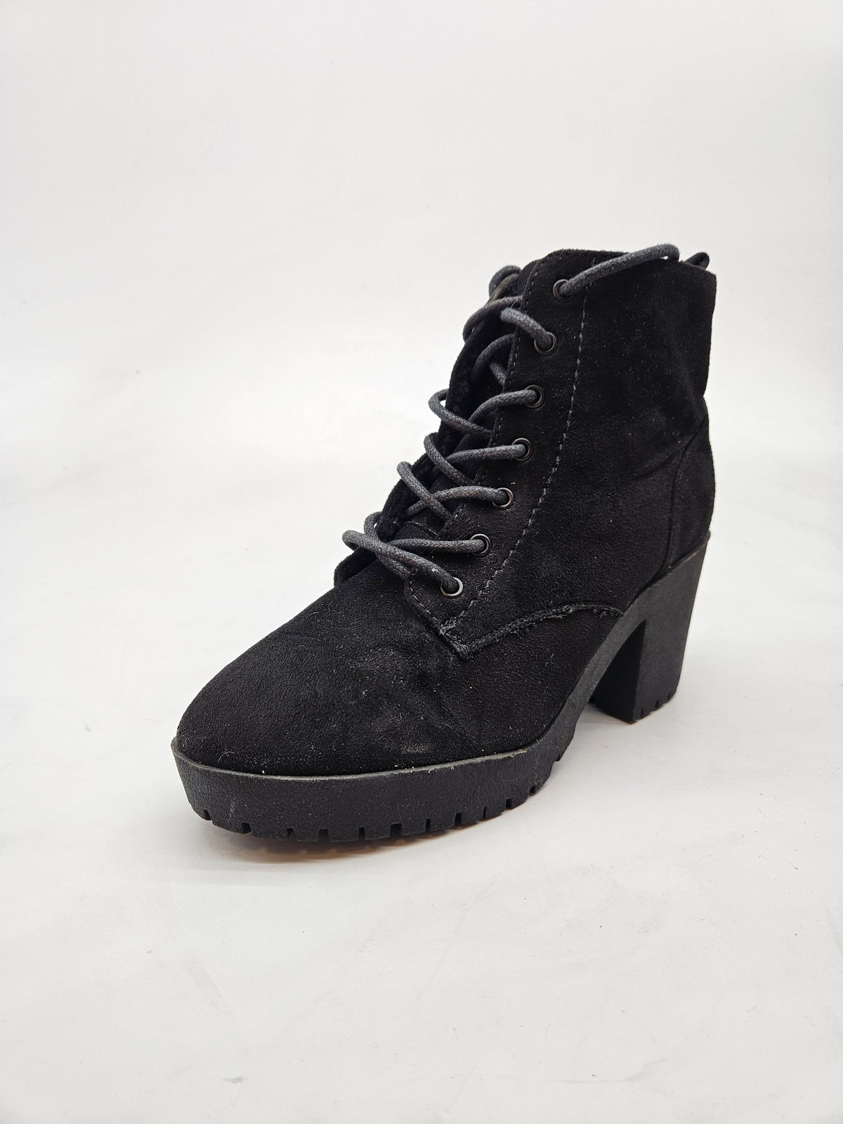 NEW YORKER ORIGINAL CIZMI BR 39