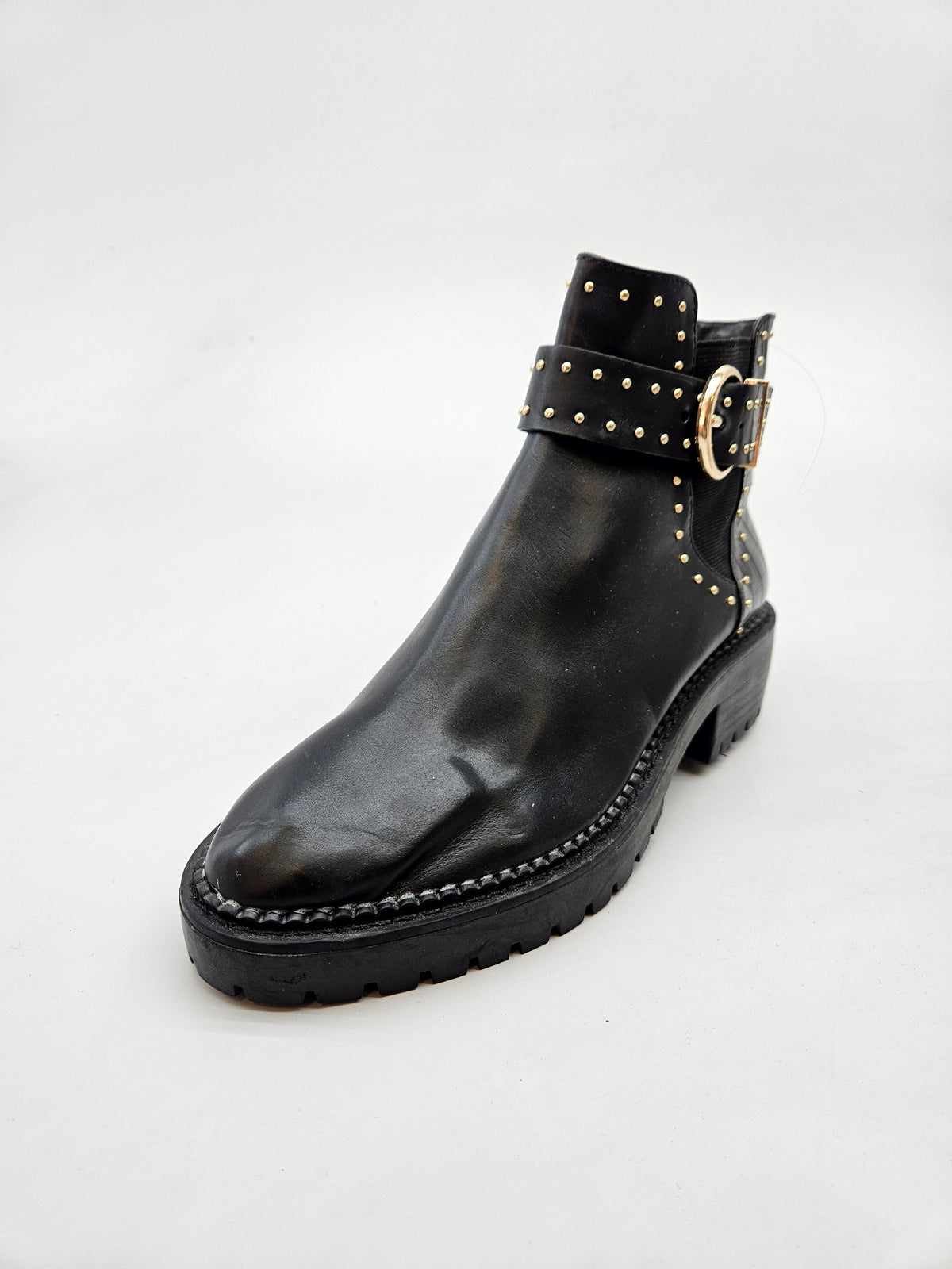 STRADIVARIUS ORIGINAL CIZMI BR 37