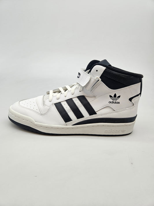 ADIDAS NOVI ORIGINAL PATIKI BR 46.5