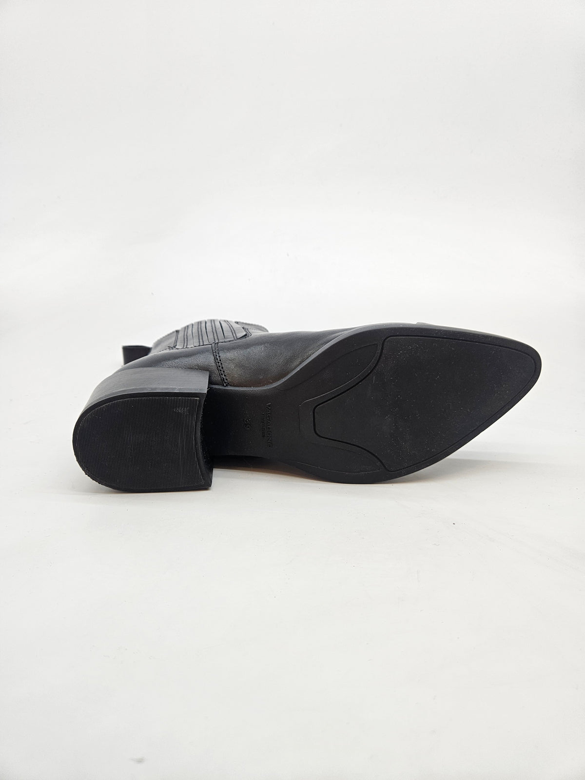 VAGABOND ORIGINAL CIZMI BR 39