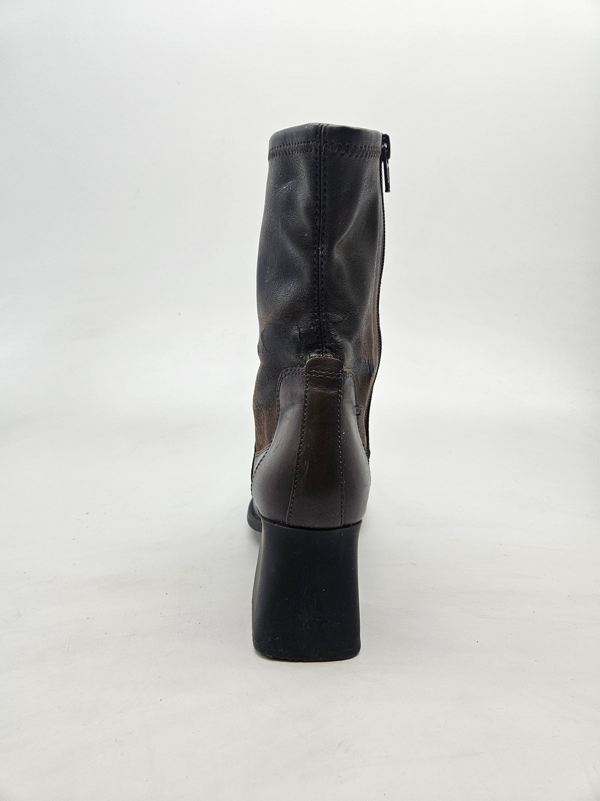 VAGABOND ORIGINAL CIZMI BR 38
