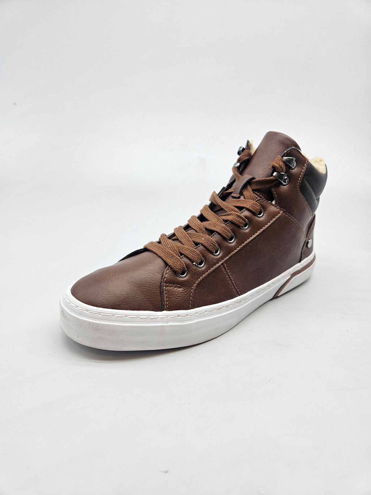 PIER ONE ORIGINAL CIZMI BR 42
