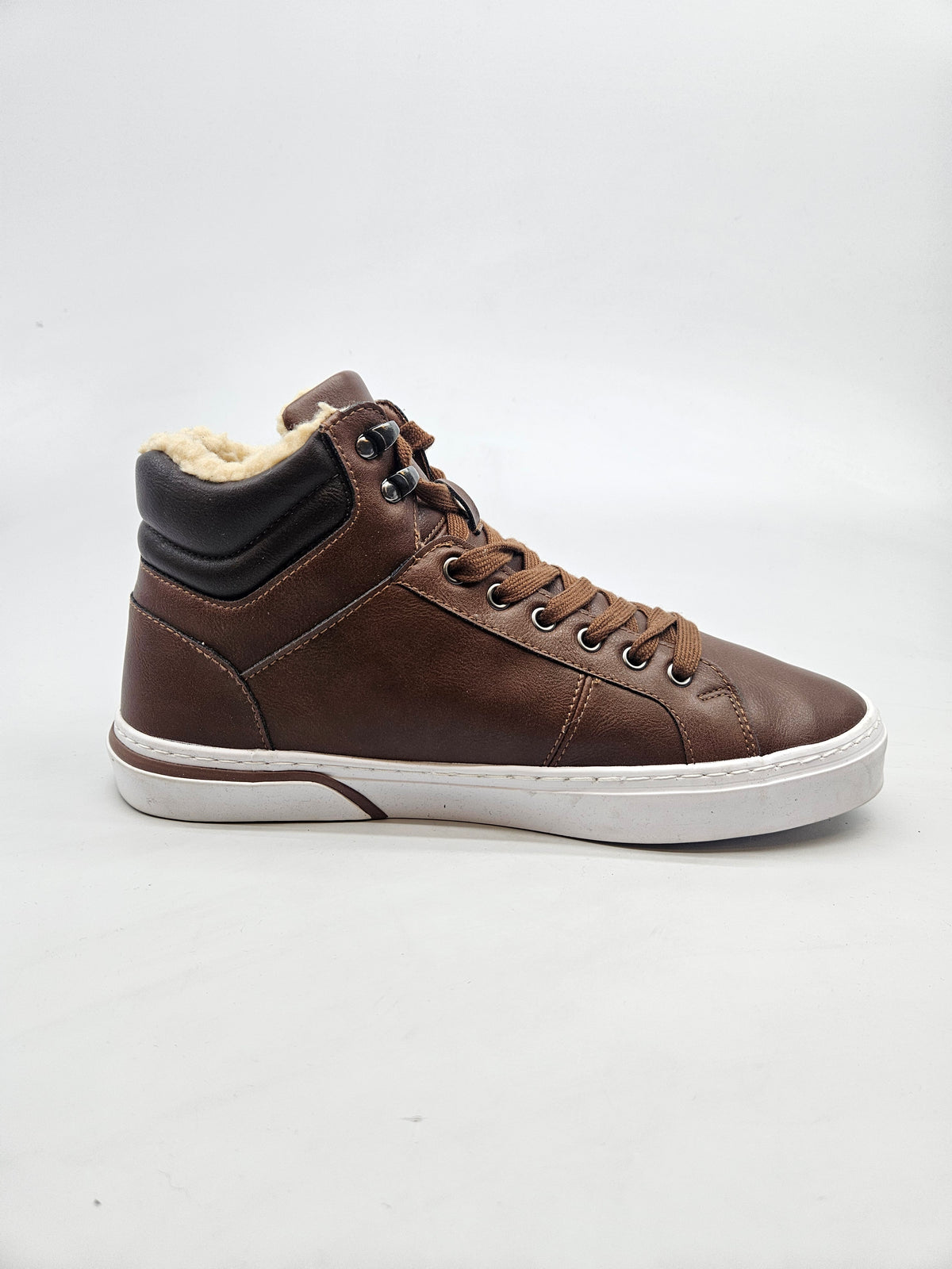 PIER ONE ORIGINAL CIZMI BR 42
