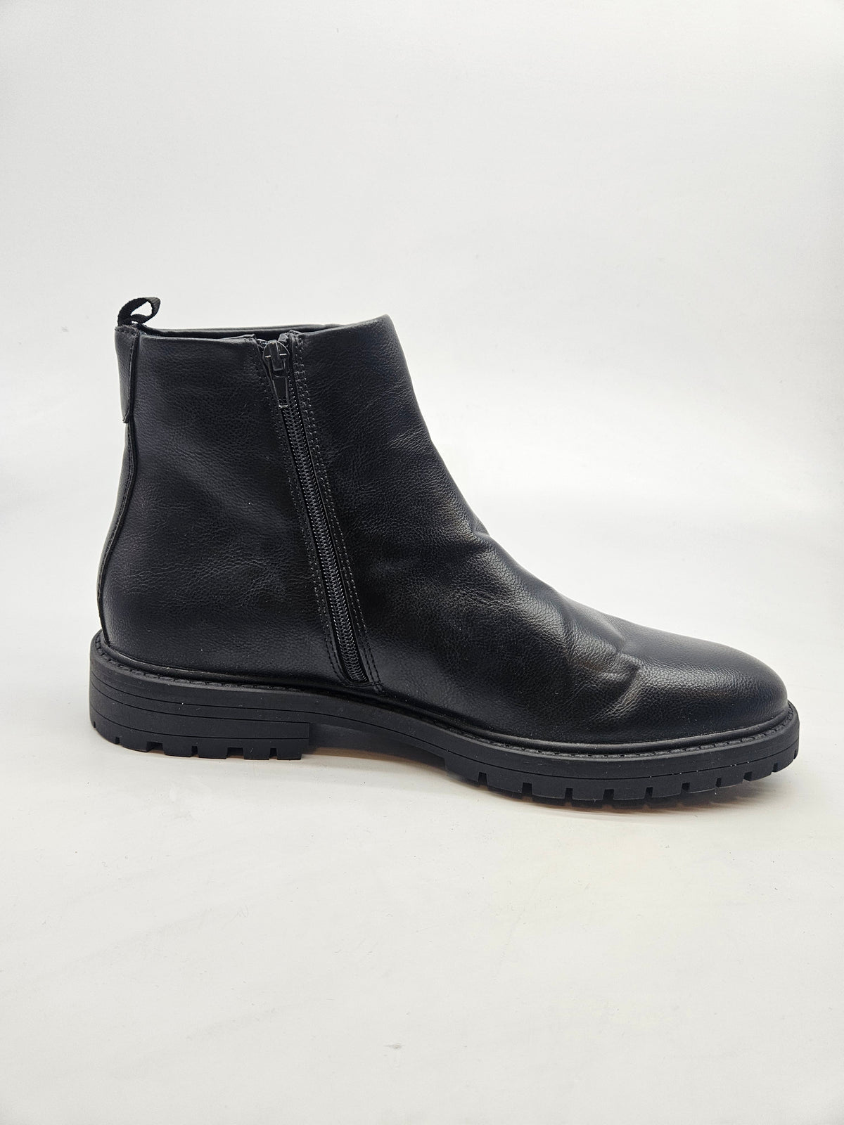 PIER ONE ORIGINAL CIZMI BR 46