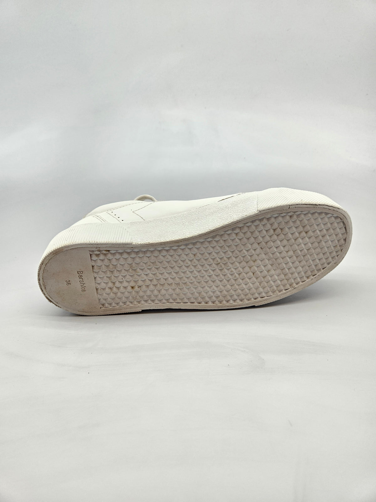 BERSHKA ORIGINAL PATIKI BR 36