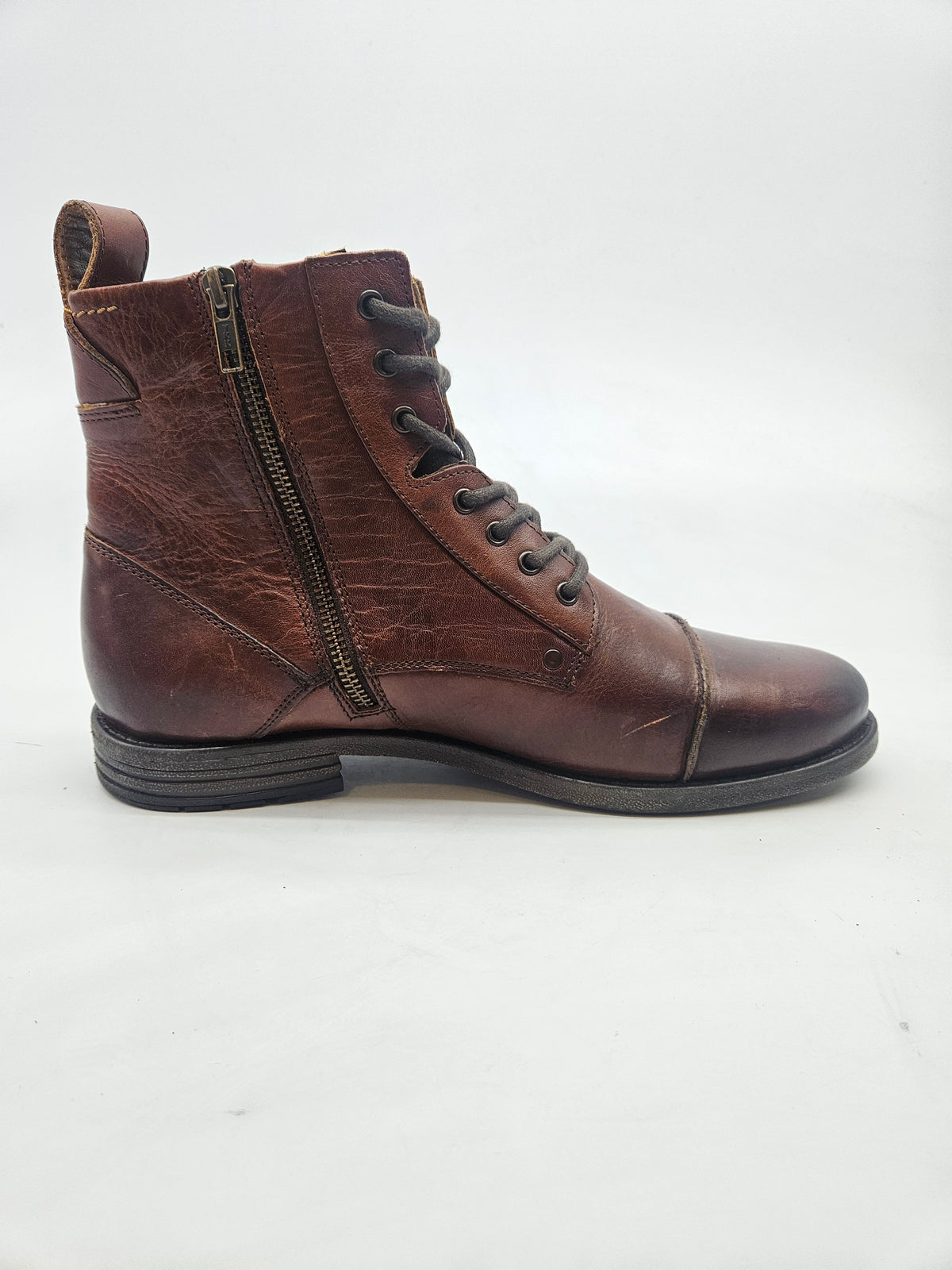 PIER ONE ORIGINAL CIZMI BR 45