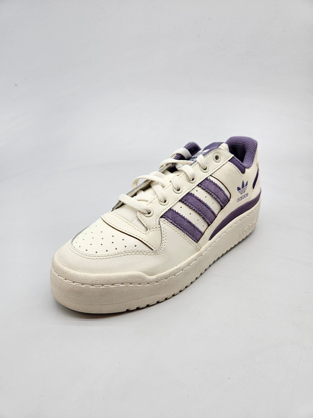 ADIDAS NOVI ORIGINAL PATIKI BR 41