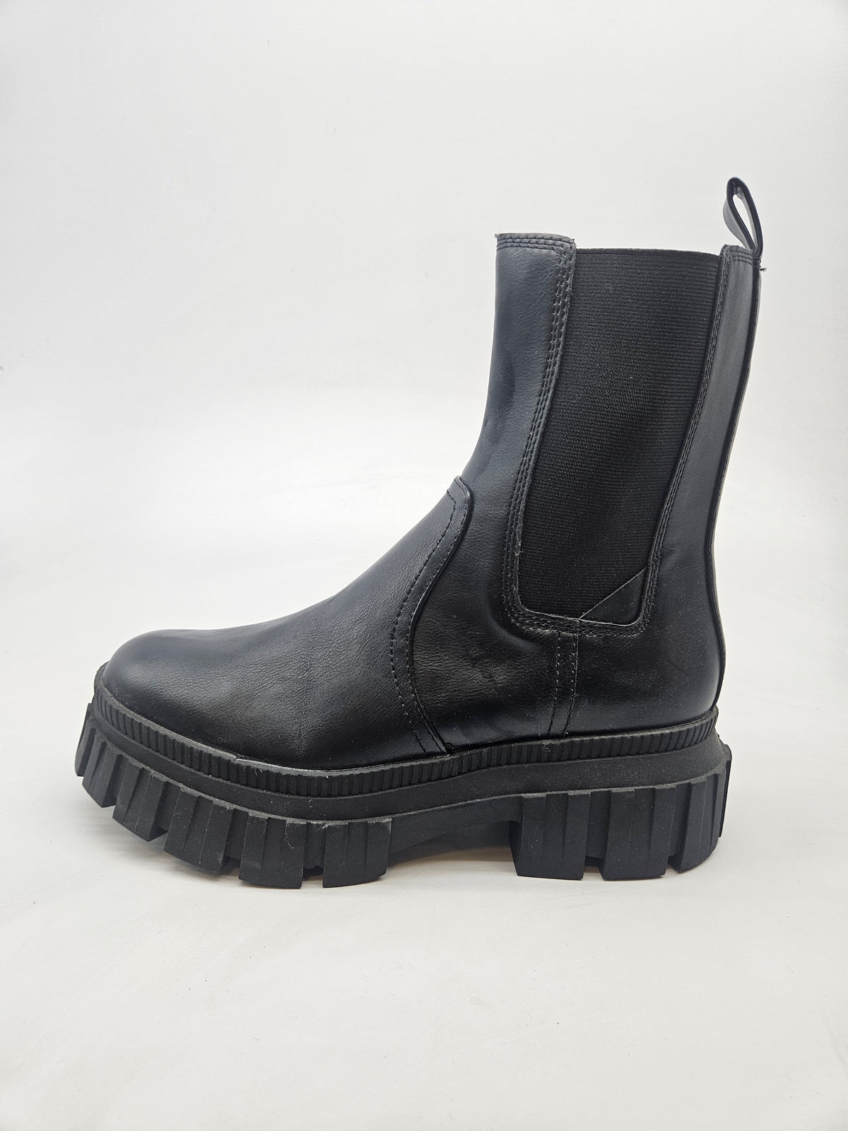 STRADIVARIUS ORIGINAL CIZMI BR 39