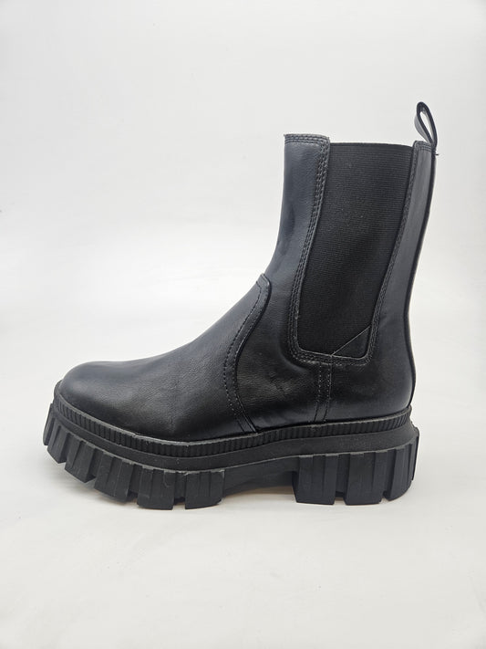 STRADIVARIUS ORIGINAL CIZMI BR 39