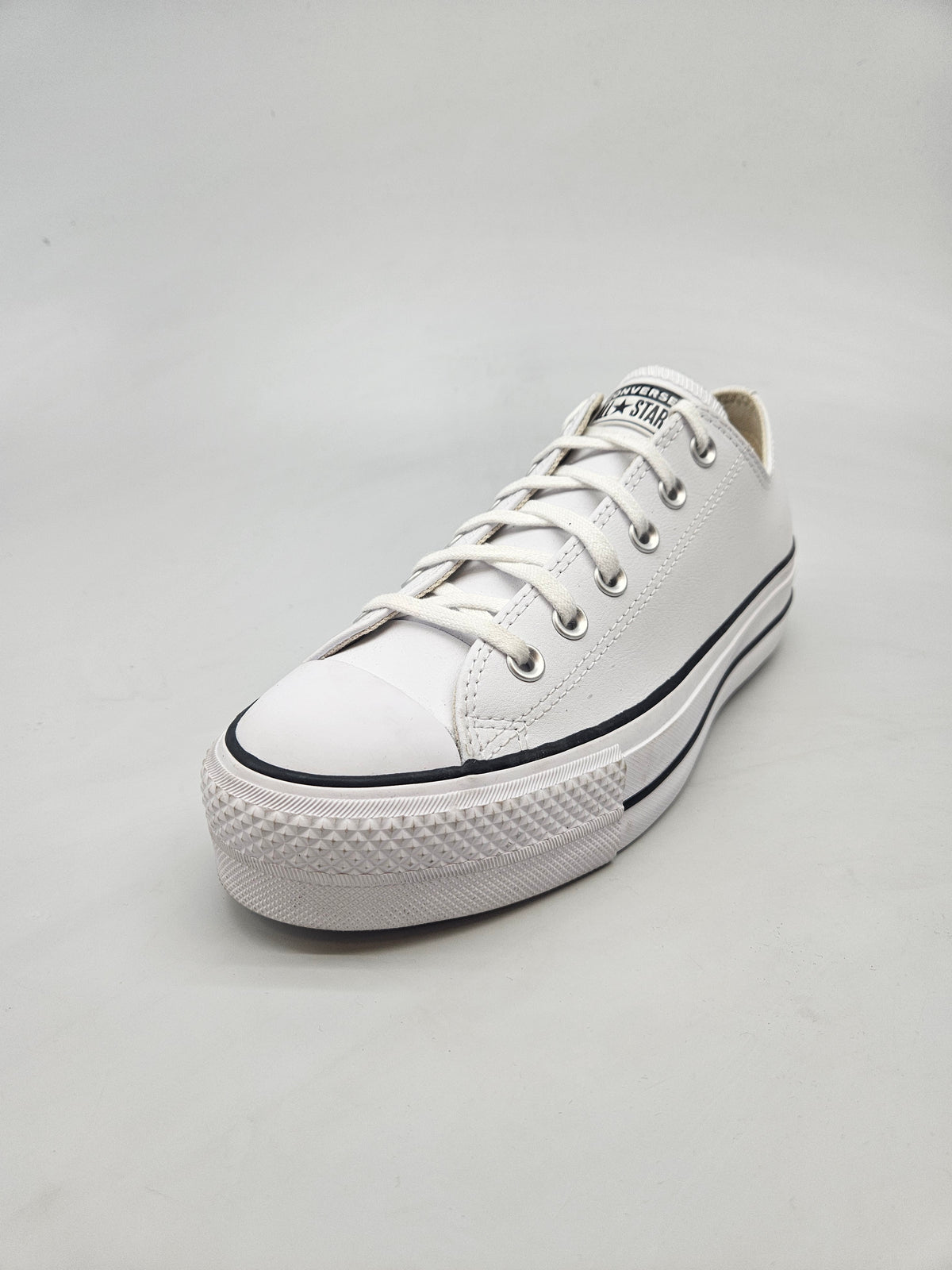 CONVERSE NOVI  ORIGINAL PATIKI BR 41