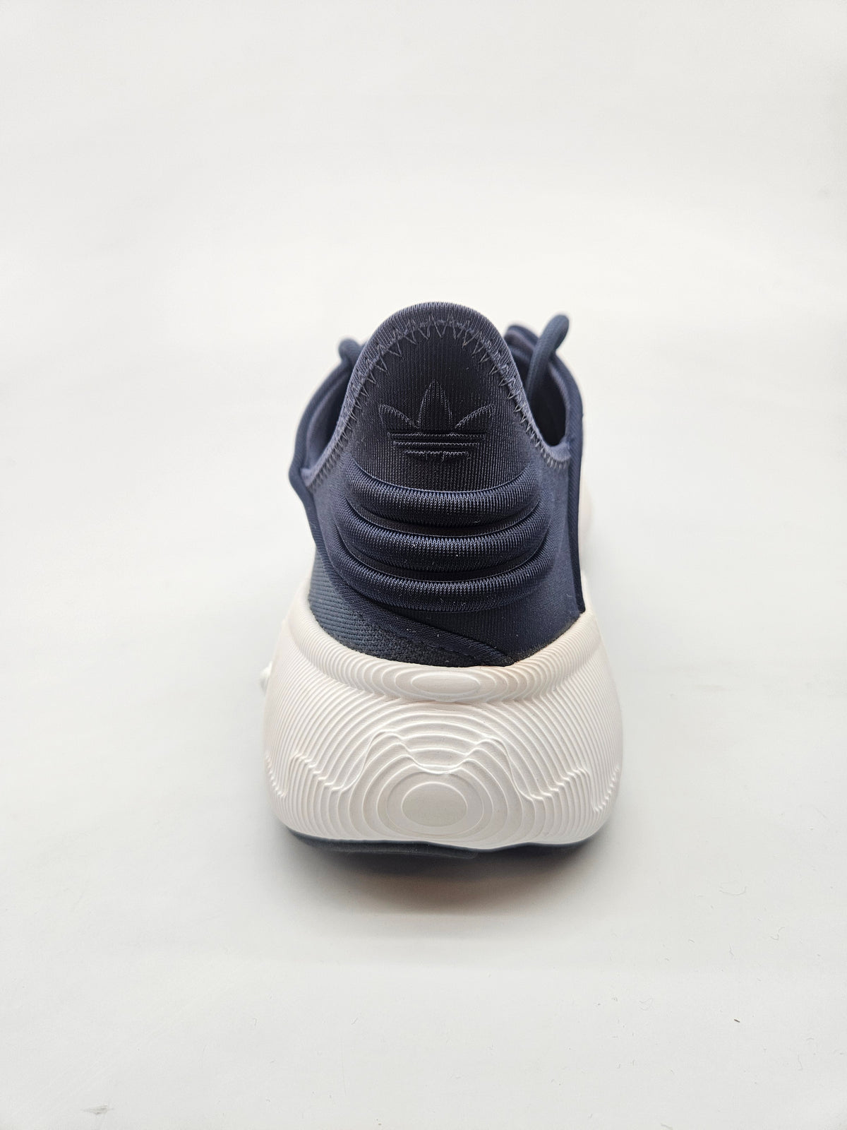 ADIDAS NOVI ORIGINAL PATIKI BR 43