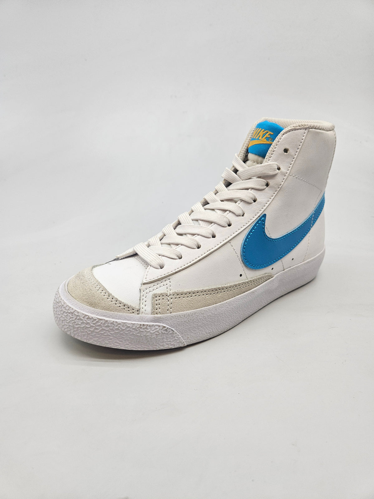NIKE NOVI ORIGINAL PATIKI BR 36