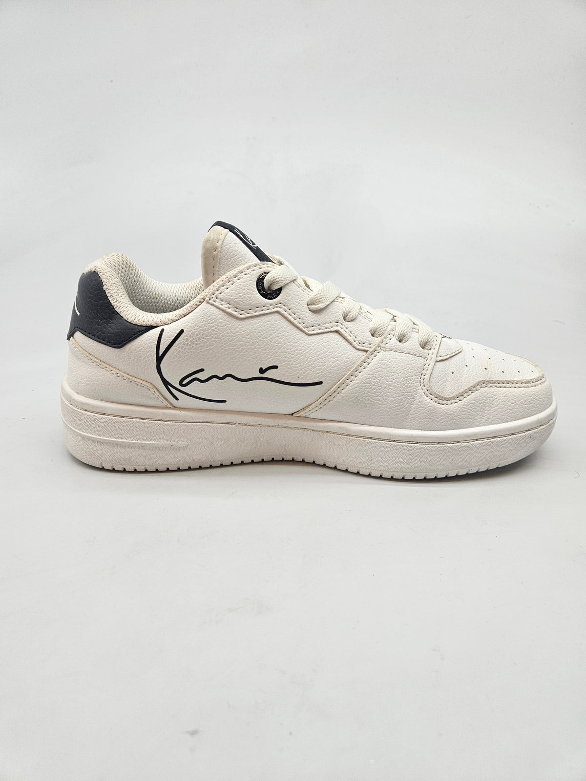 KARL KANI ORIGINAL PATIKI BR 38.5