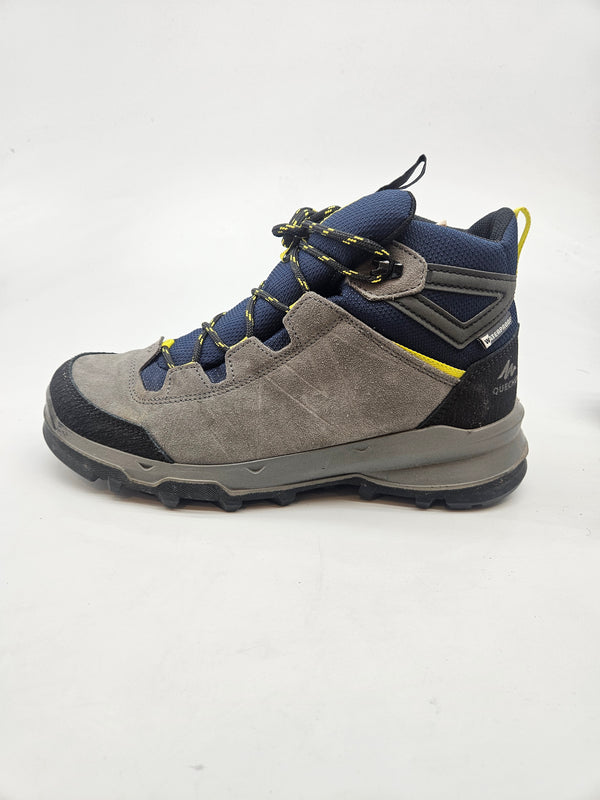 QUECHUA ORIGINAL VODOOTPORNI CIZMI BR 39