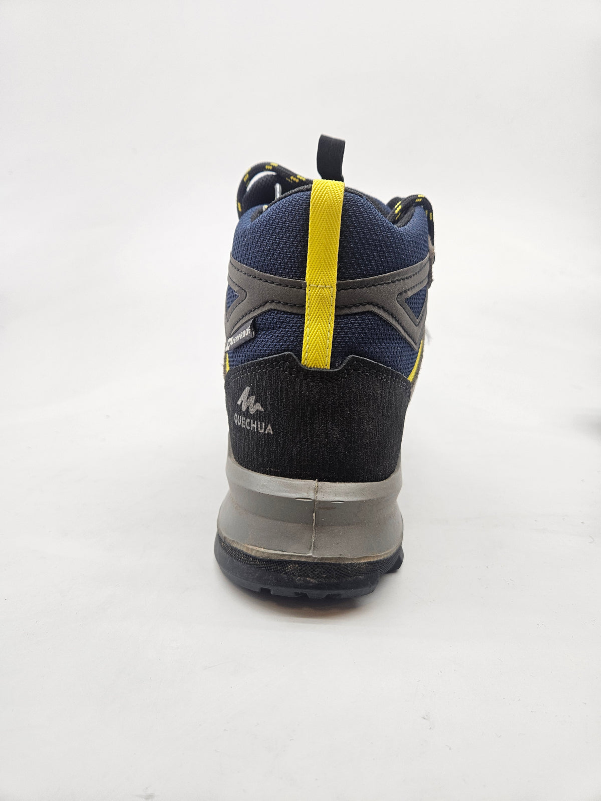 QUECHUA ORIGINAL VODOOTPORNI CIZMI BR 39
