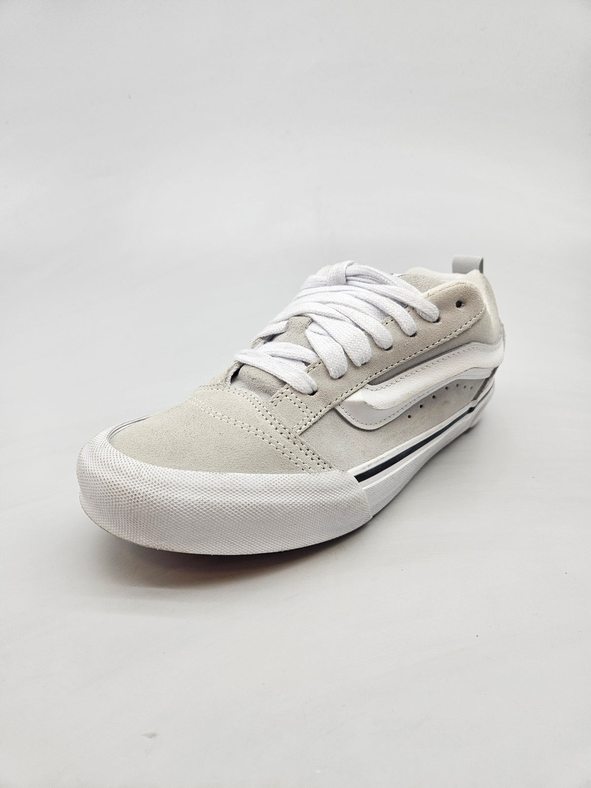 VANS NOVI ORIGINAL PATIKI BR 39
