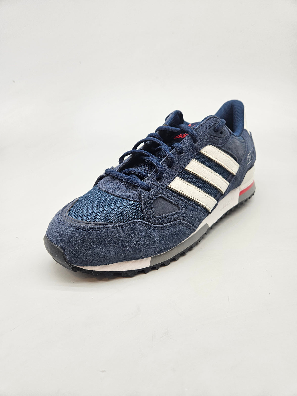 ADIDAS NOVI ORIGINAL PATIKI BR 46