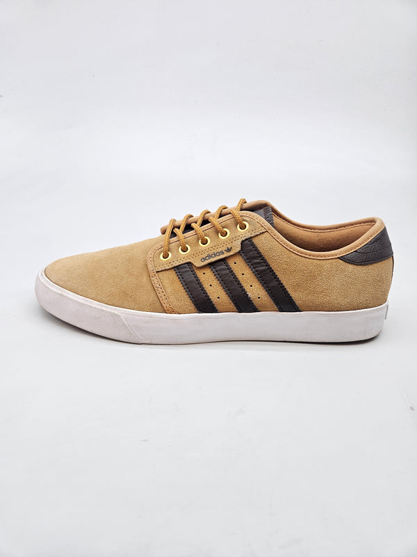 ADIDAS NOVI ORIGINAL PATIKI BR 44.5