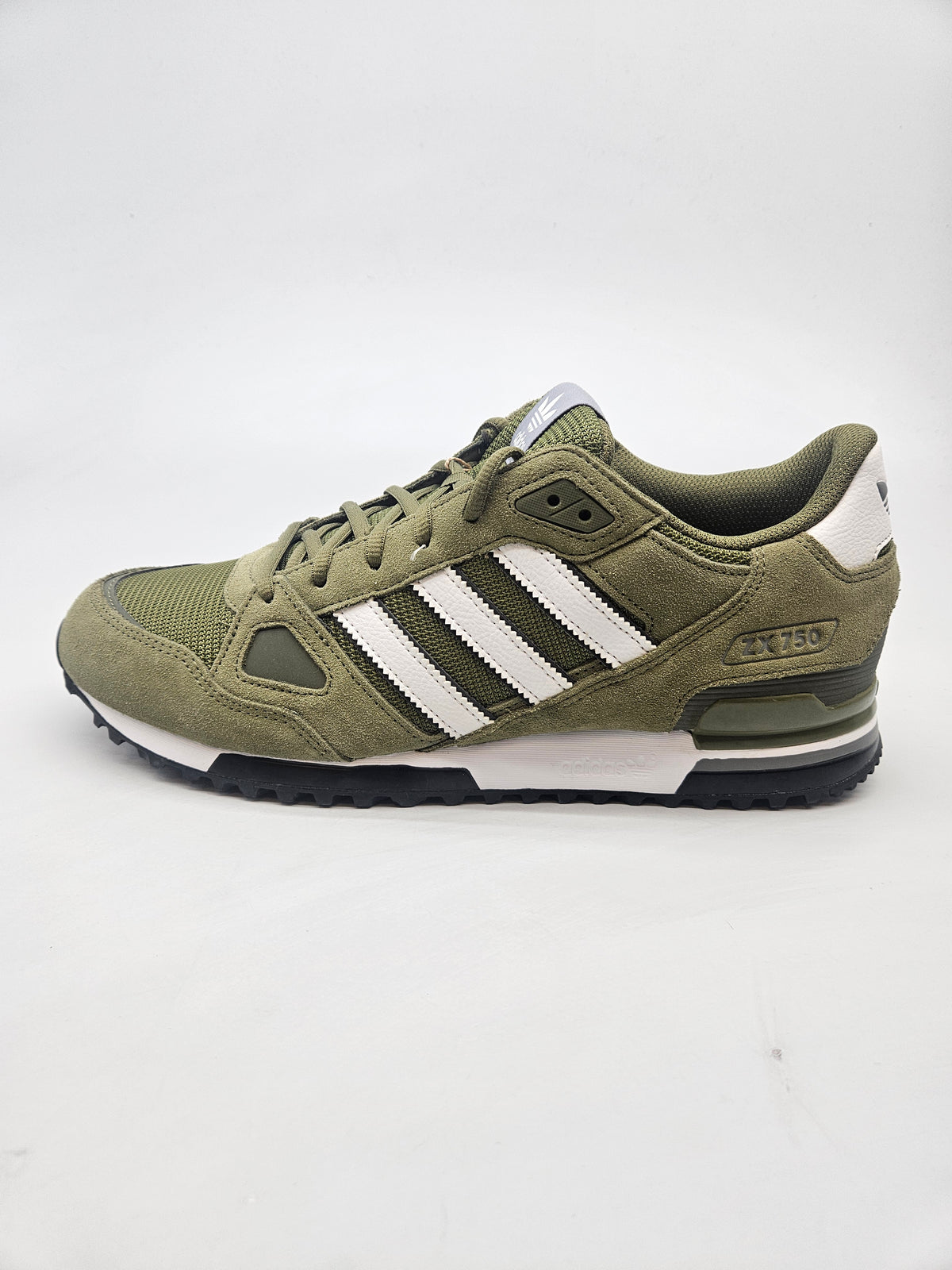 ADIDAS NOVI ORIGINAL PATIKI BR 46