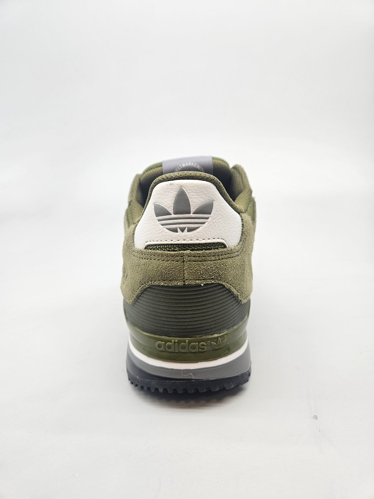 ADIDAS NOVI ORIGINAL PATIKI BR 46