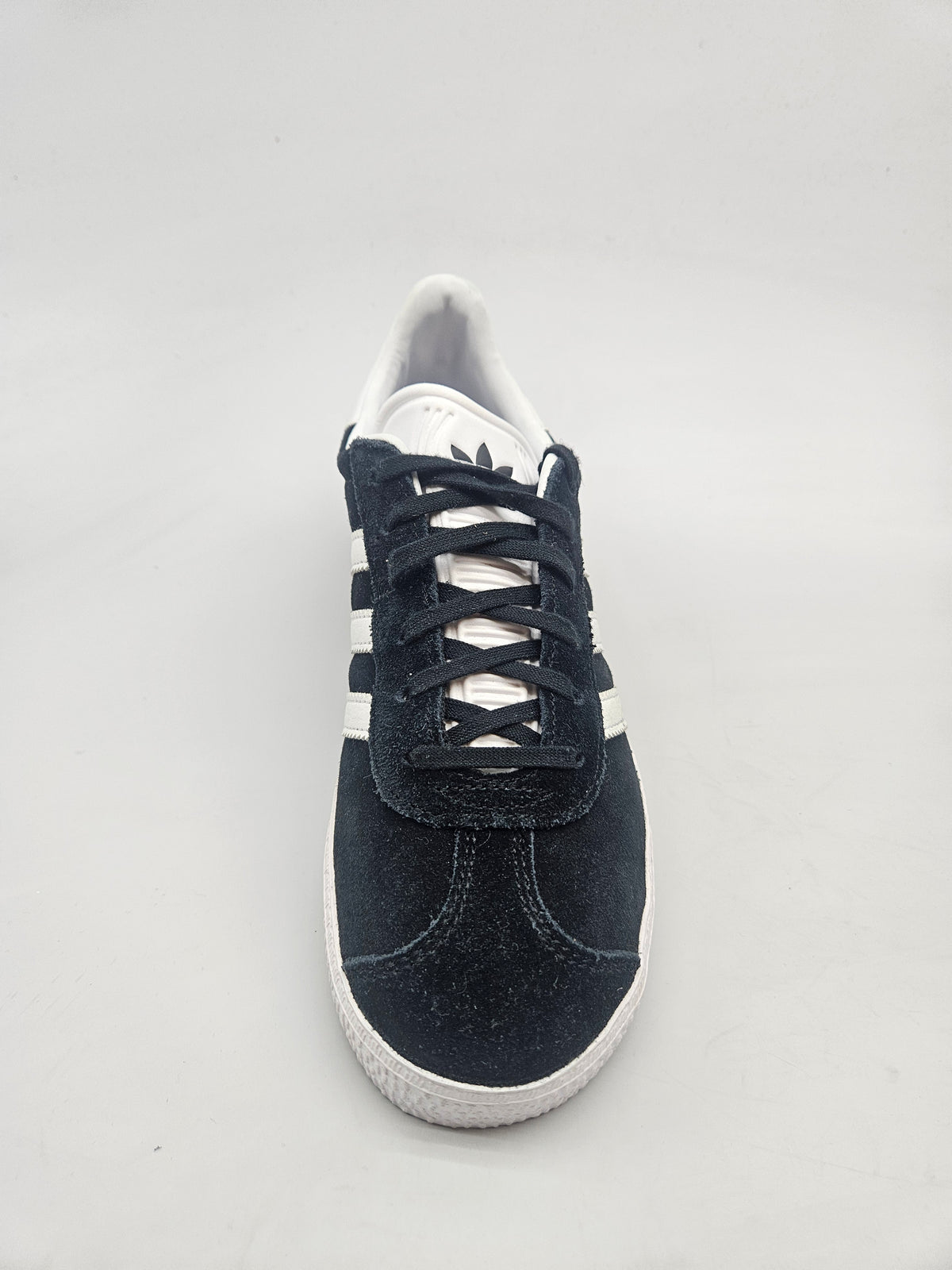 ADIDAS NOVI ORIGINAL PATIKI BR 38.5