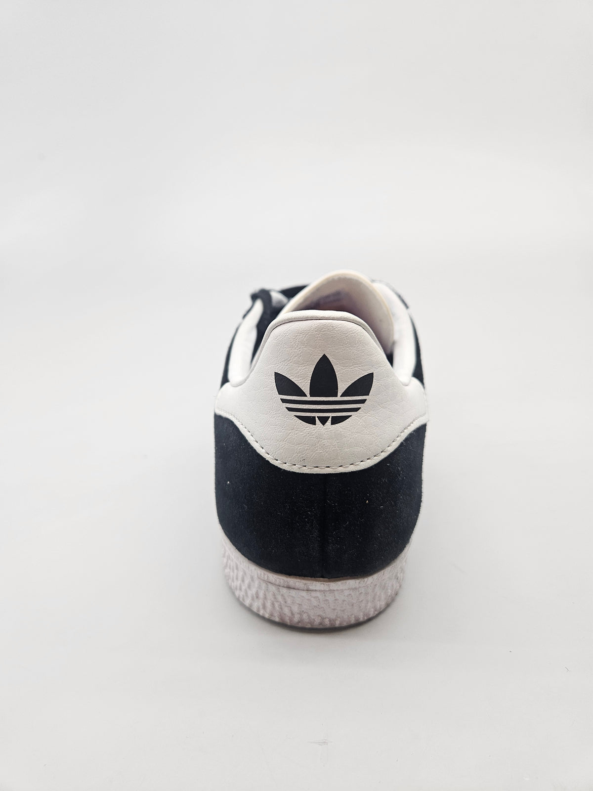 ADIDAS NOVI ORIGINAL PATIKI BR 38.5