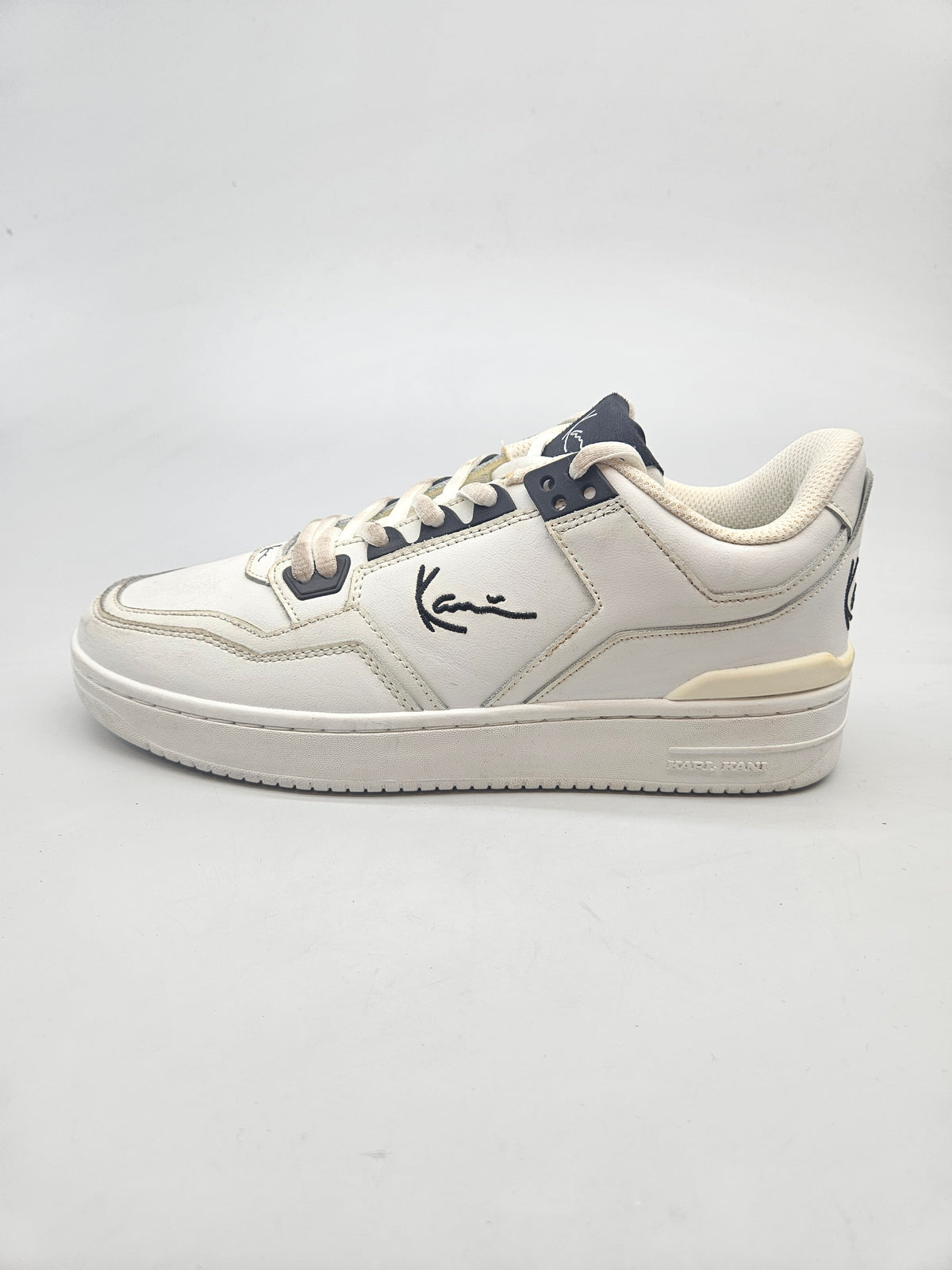 KARL KANI NOVI ORIGINAL PATIKI BR 41
