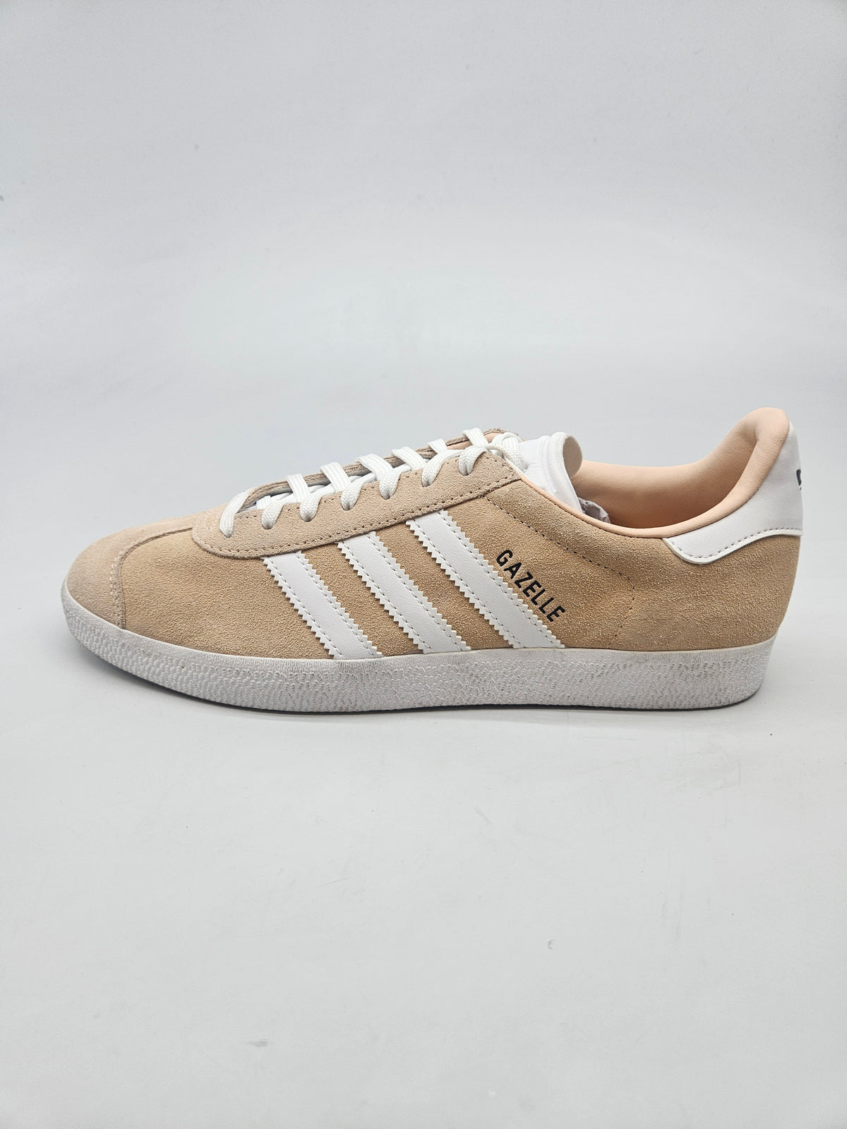 ADIDAS NOVI ORIGINAL PATIKI BR 41