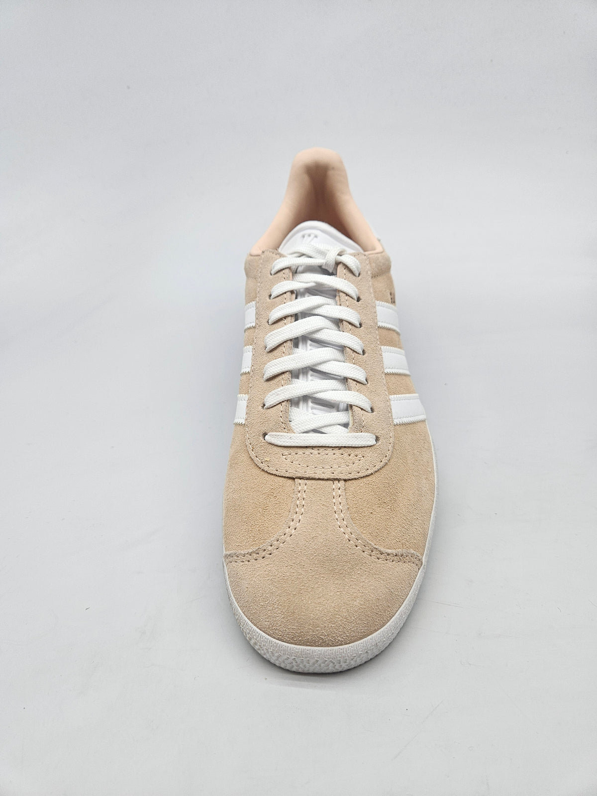 ADIDAS NOVI ORIGINAL PATIKI BR 41