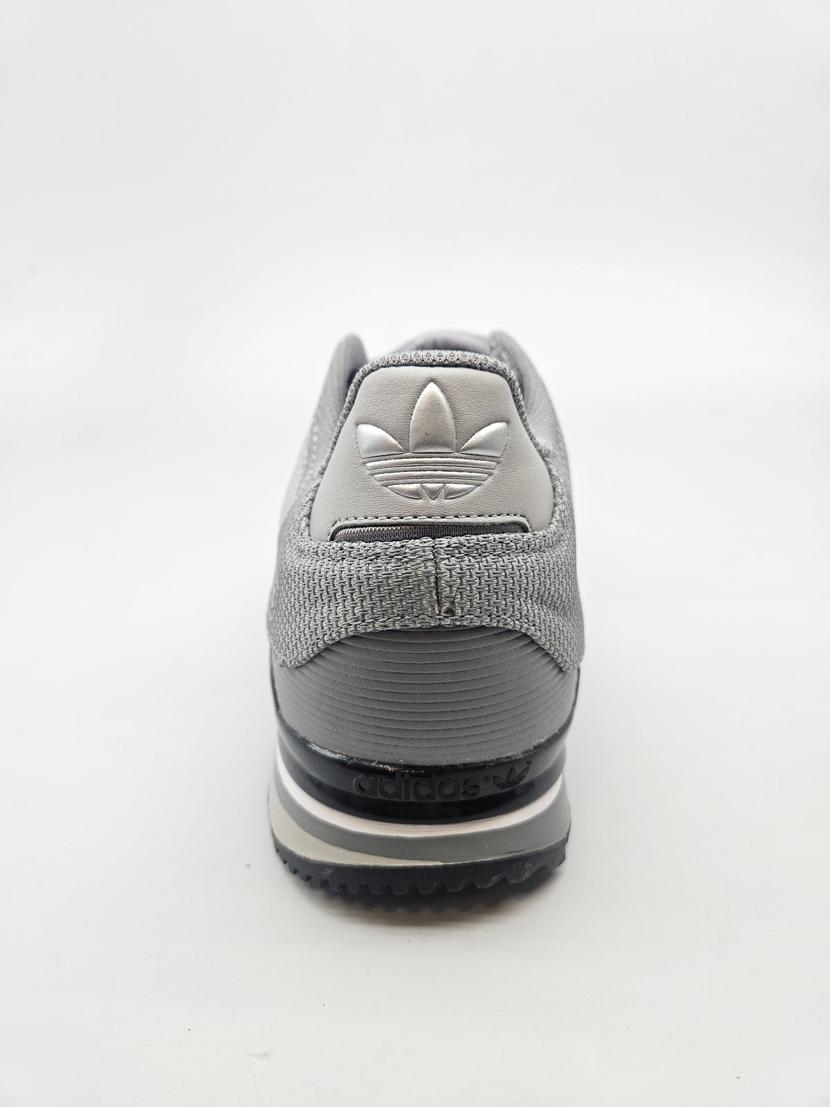 ADIDAS NOVI ORIGINAL PATIKI BR 46