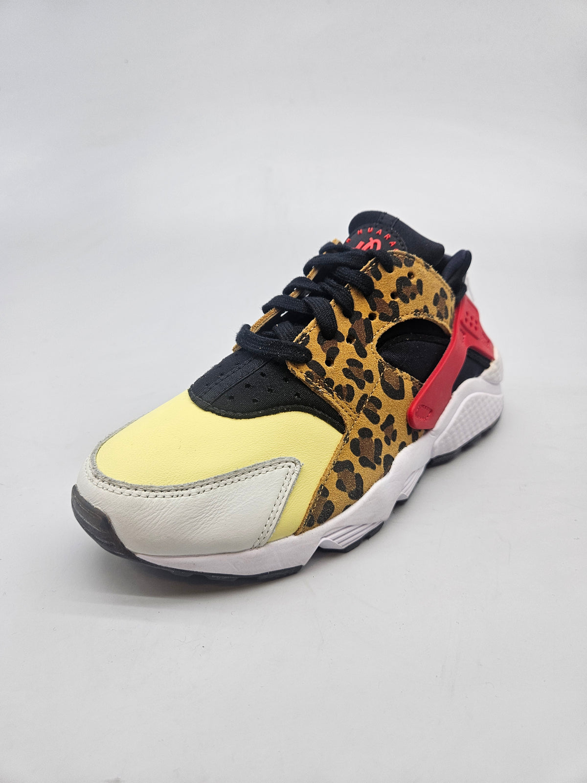 NIKE NOVI ORIGINAL PATIKI BR 38