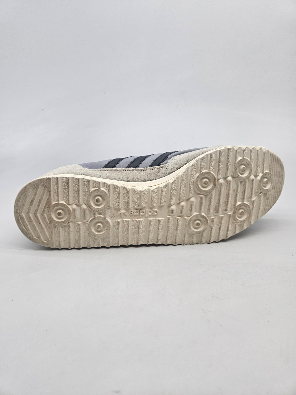 ADIDAS NOVI ORIGINAL PATIKI BR 49