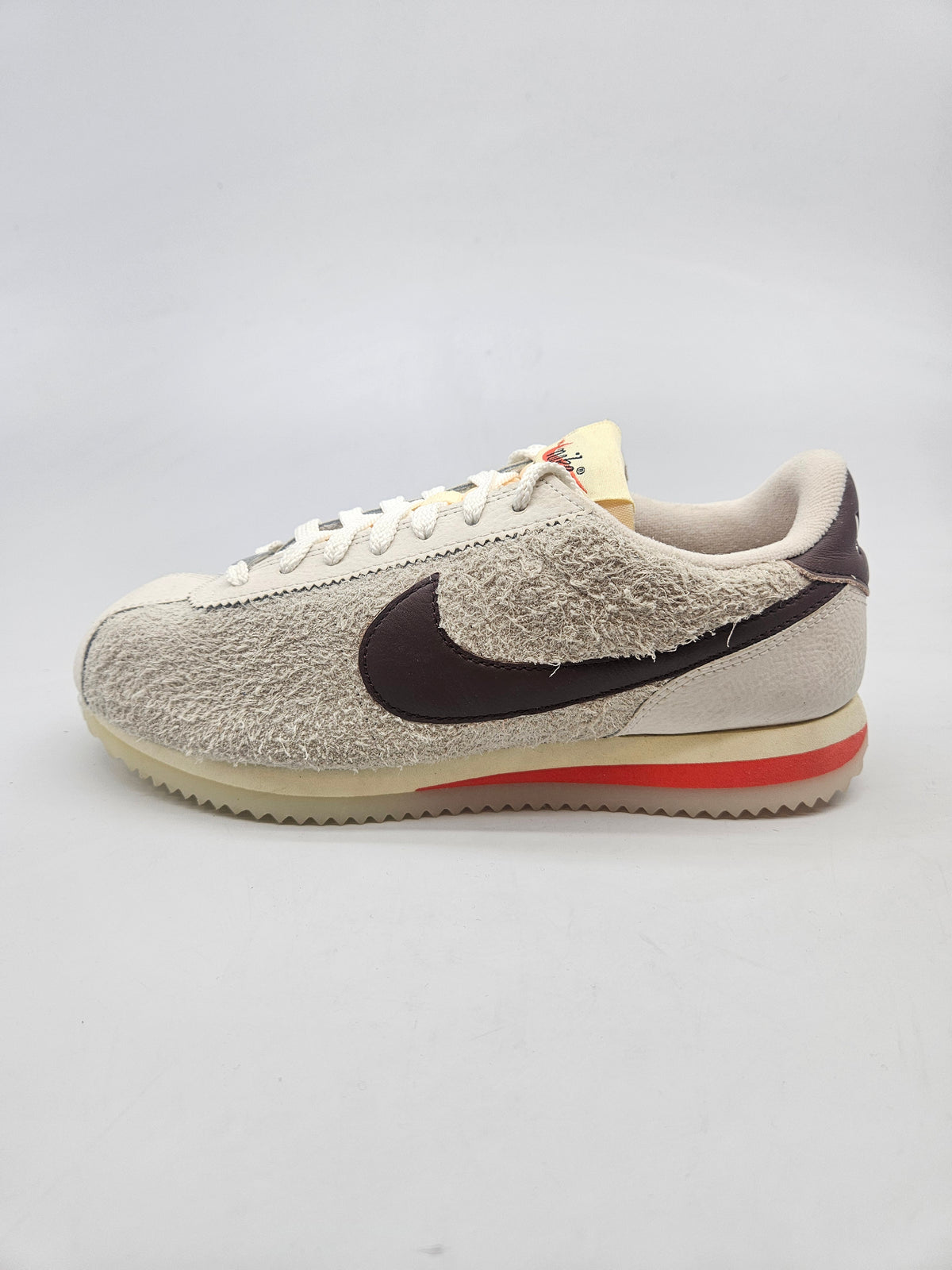 NIKE NOVI ORIGINAL PATIKI BR 38