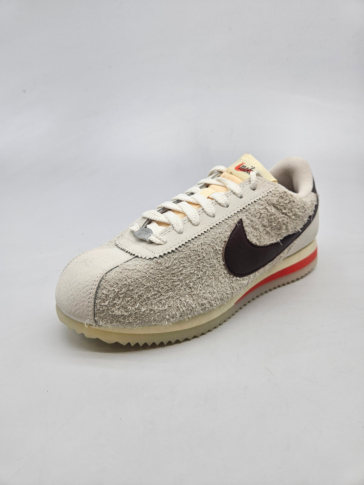 NIKE NOVI ORIGINAL PATIKI BR 38