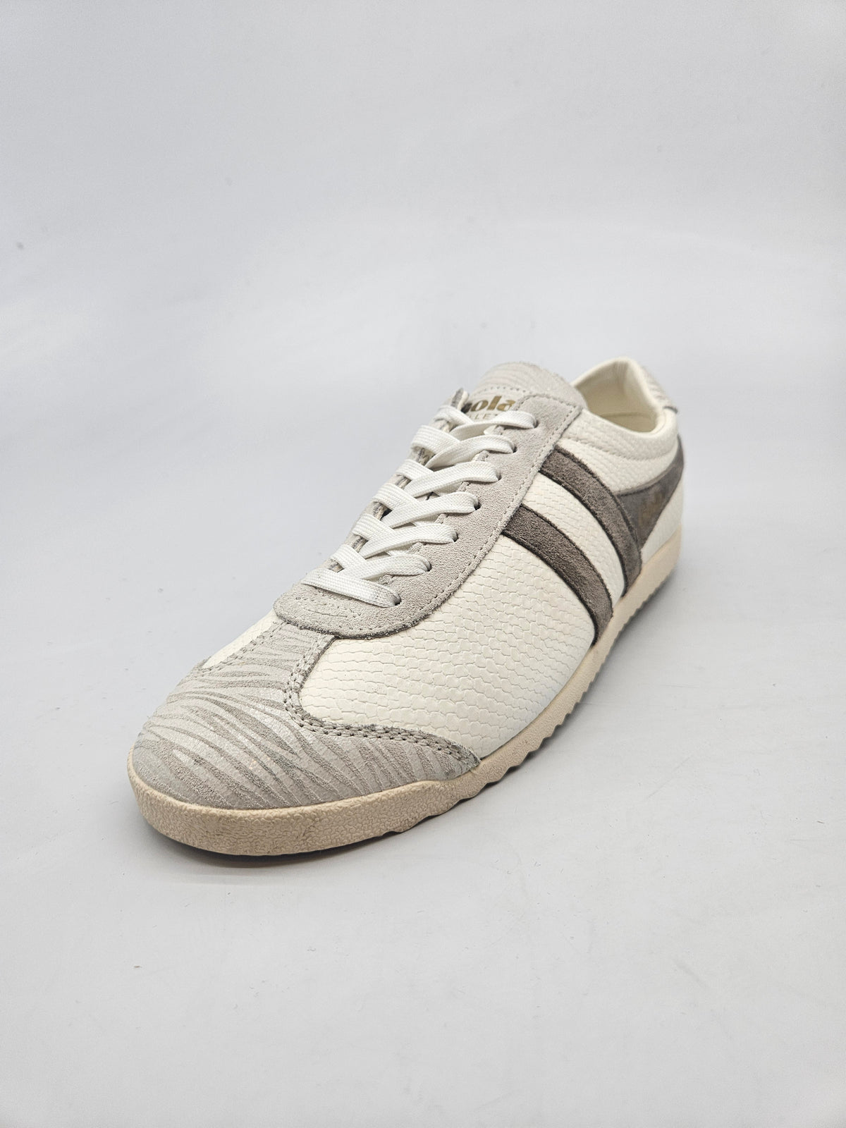 GOLA NOVI ORIGINAL PATIKI BR 40