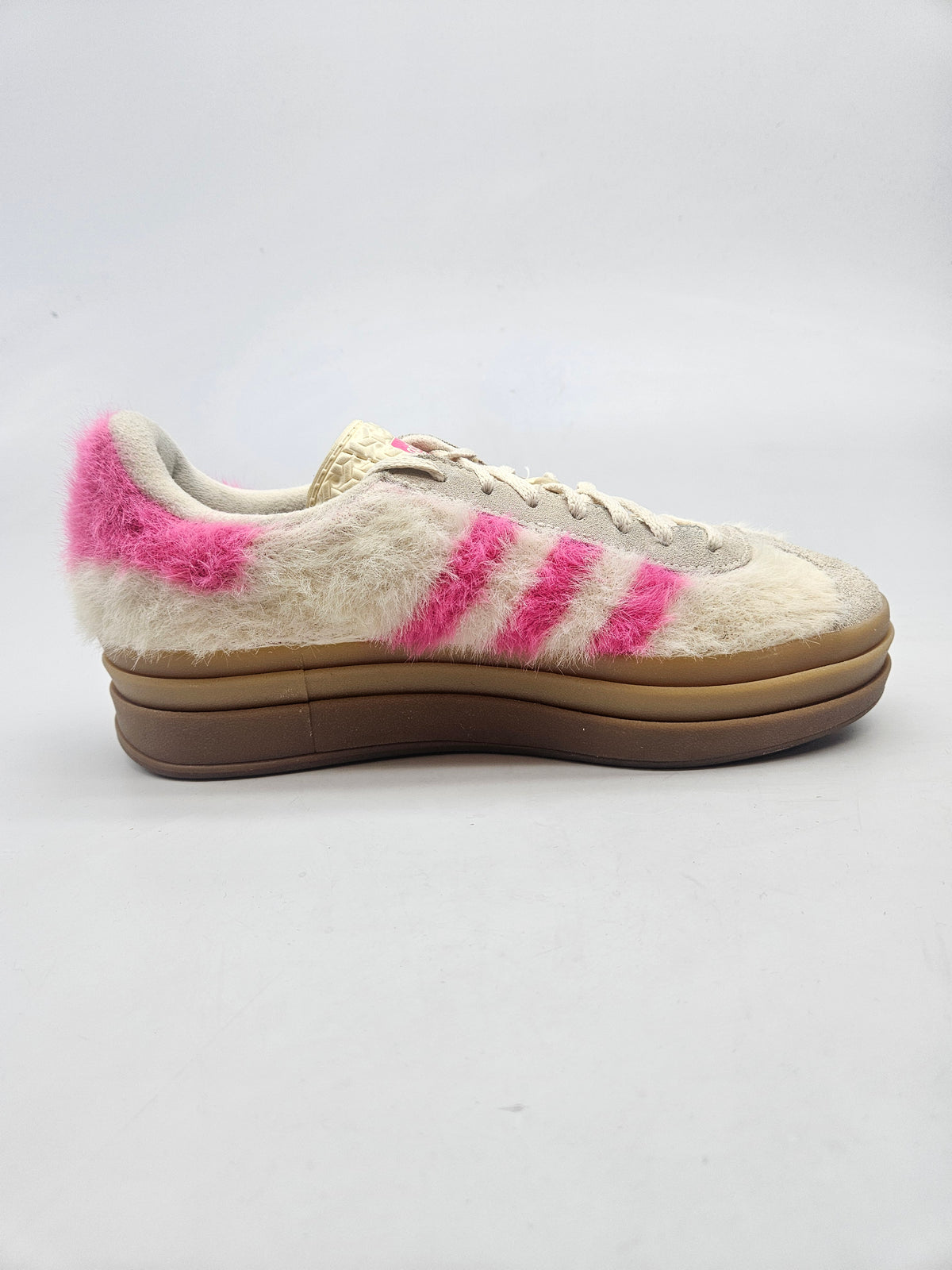 ADIDAS NOVI ORIGINAL PATIKI BR 40.5