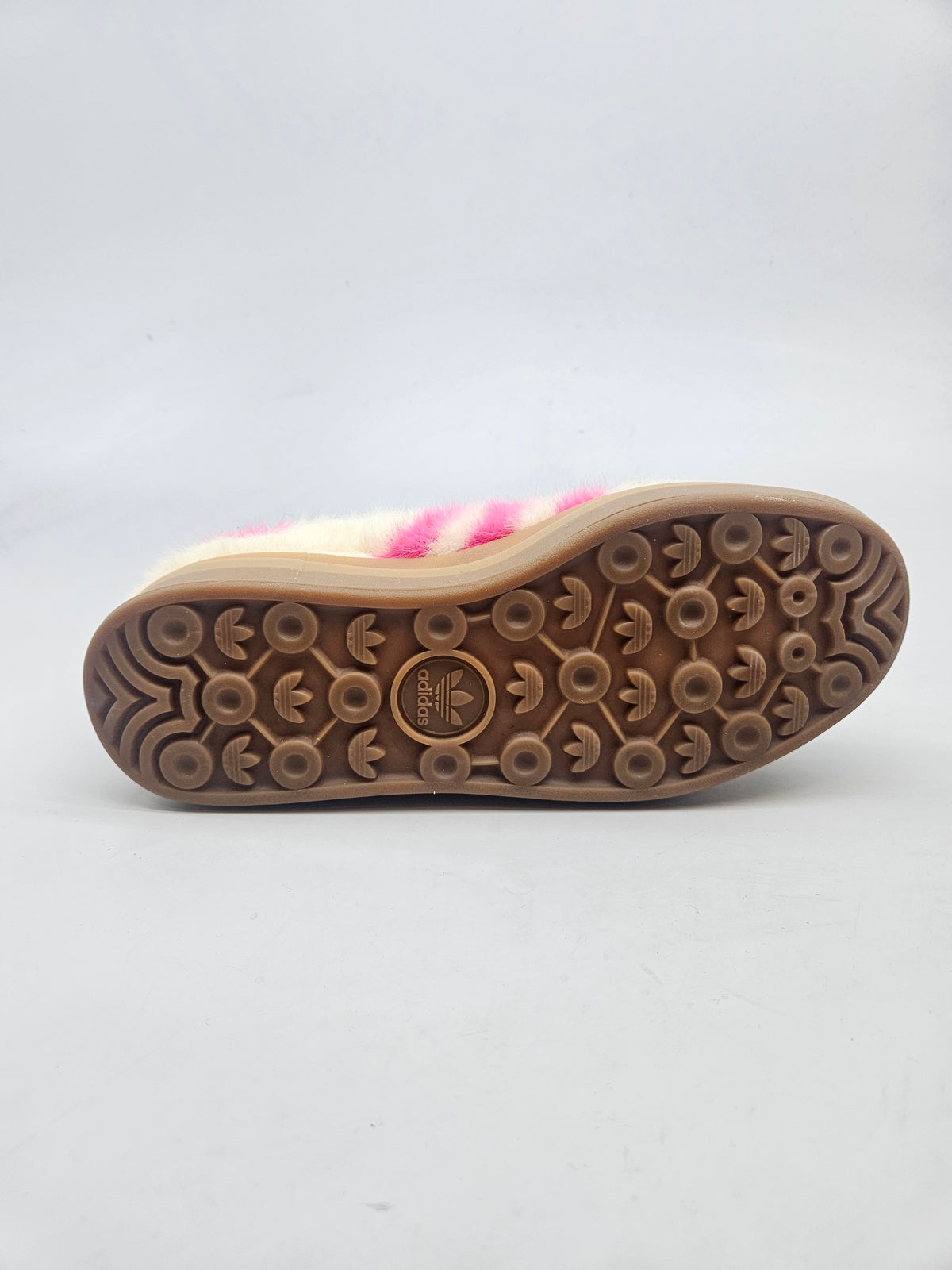 ADIDAS NOVI ORIGINAL PATIKI BR 40.5