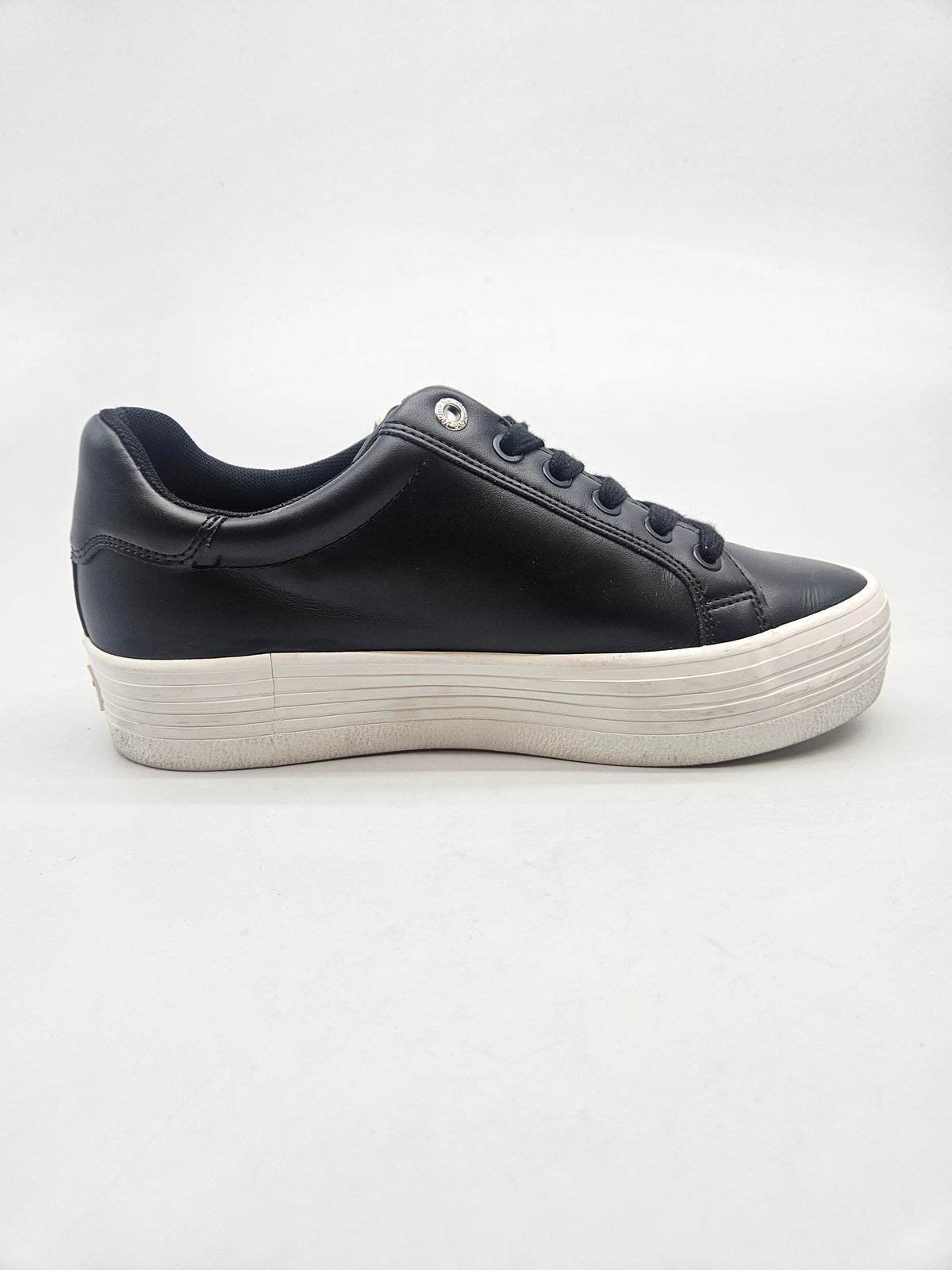 CALVIN KLEIN NOVI ORIGINAL PATIKI BR 38