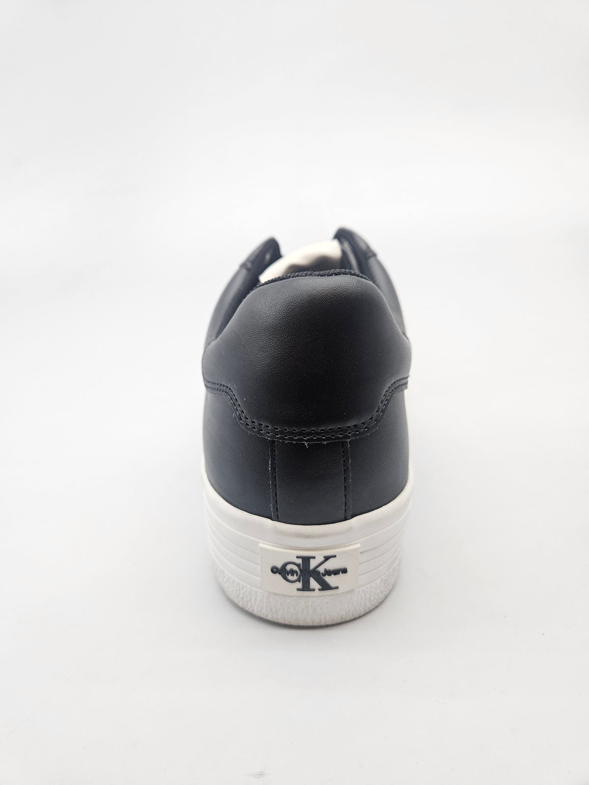 CALVIN KLEIN NOVI ORIGINAL PATIKI BR 38
