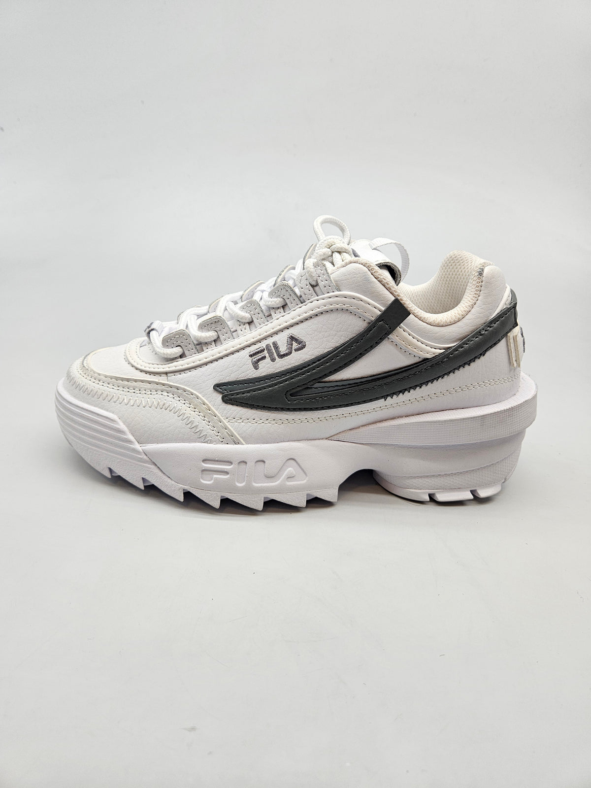 FILA NOVI ORIGINAL PATIKI BR 36