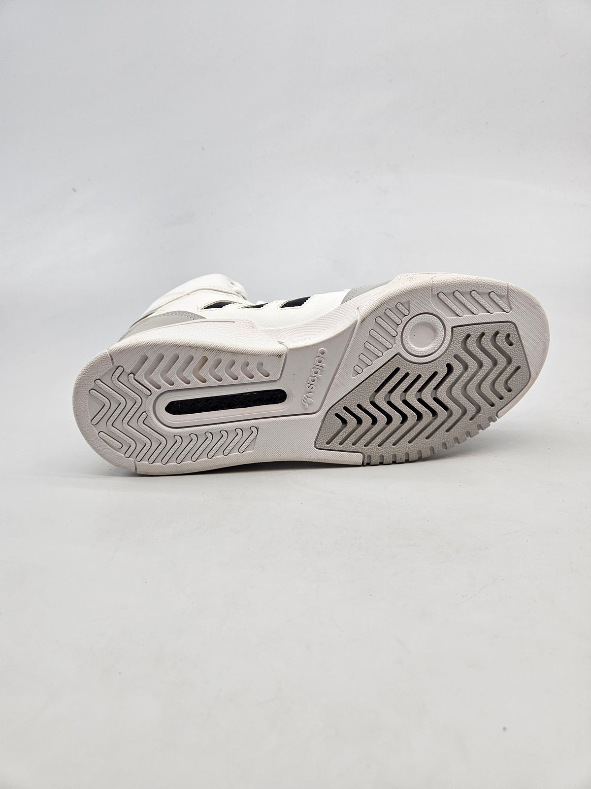 ADIDAS NOVI ORIGINAL PATIKI BR 37
