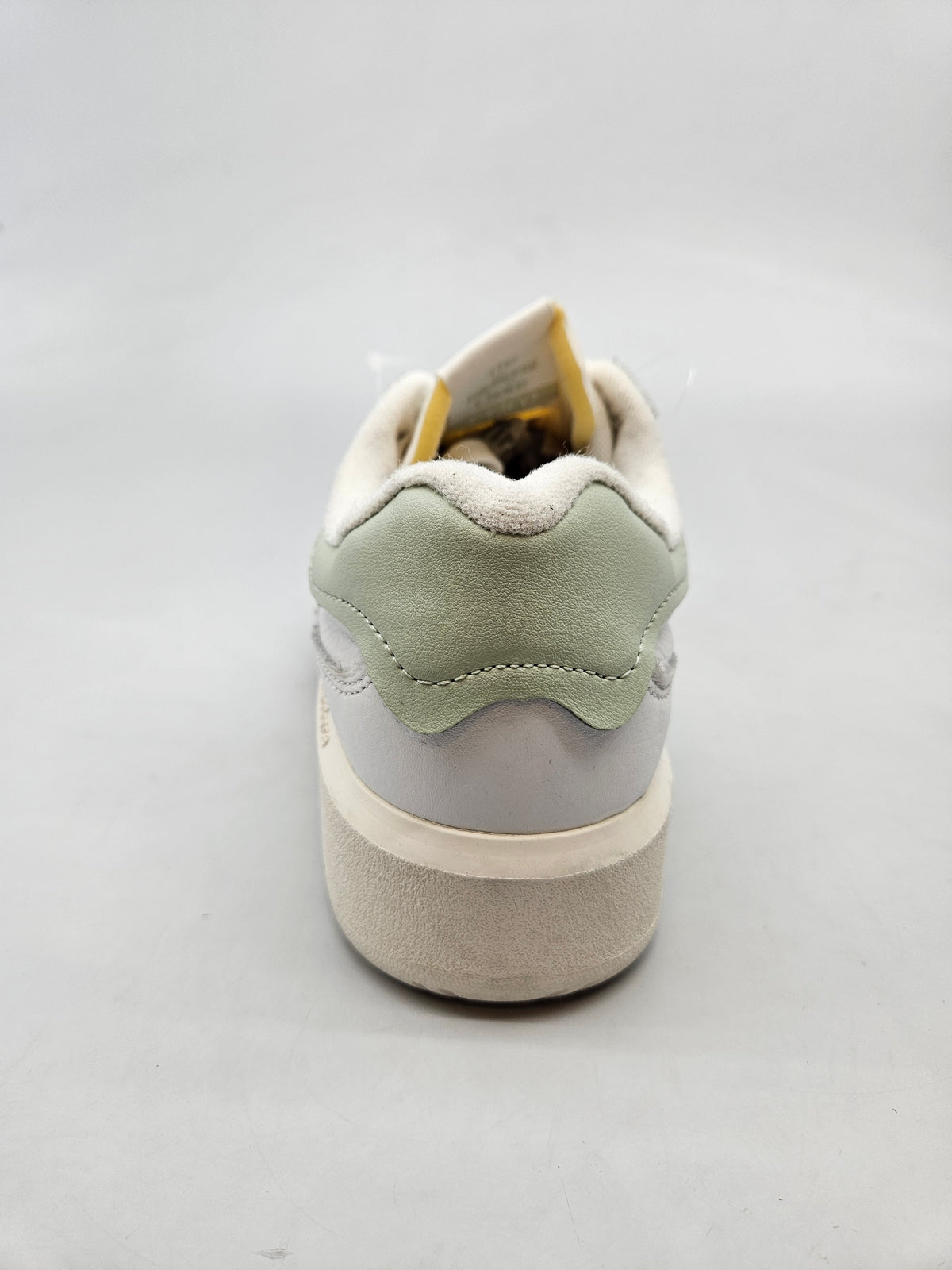 NEW BALANCE NOVI ORIGINAL PATIKI BR 41.5