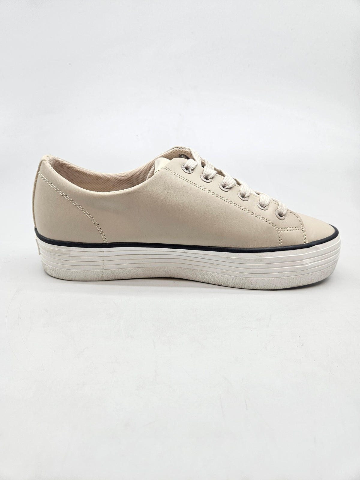 CALVIN KLEIN NOVI ORIGINAL PATIKI BR 40