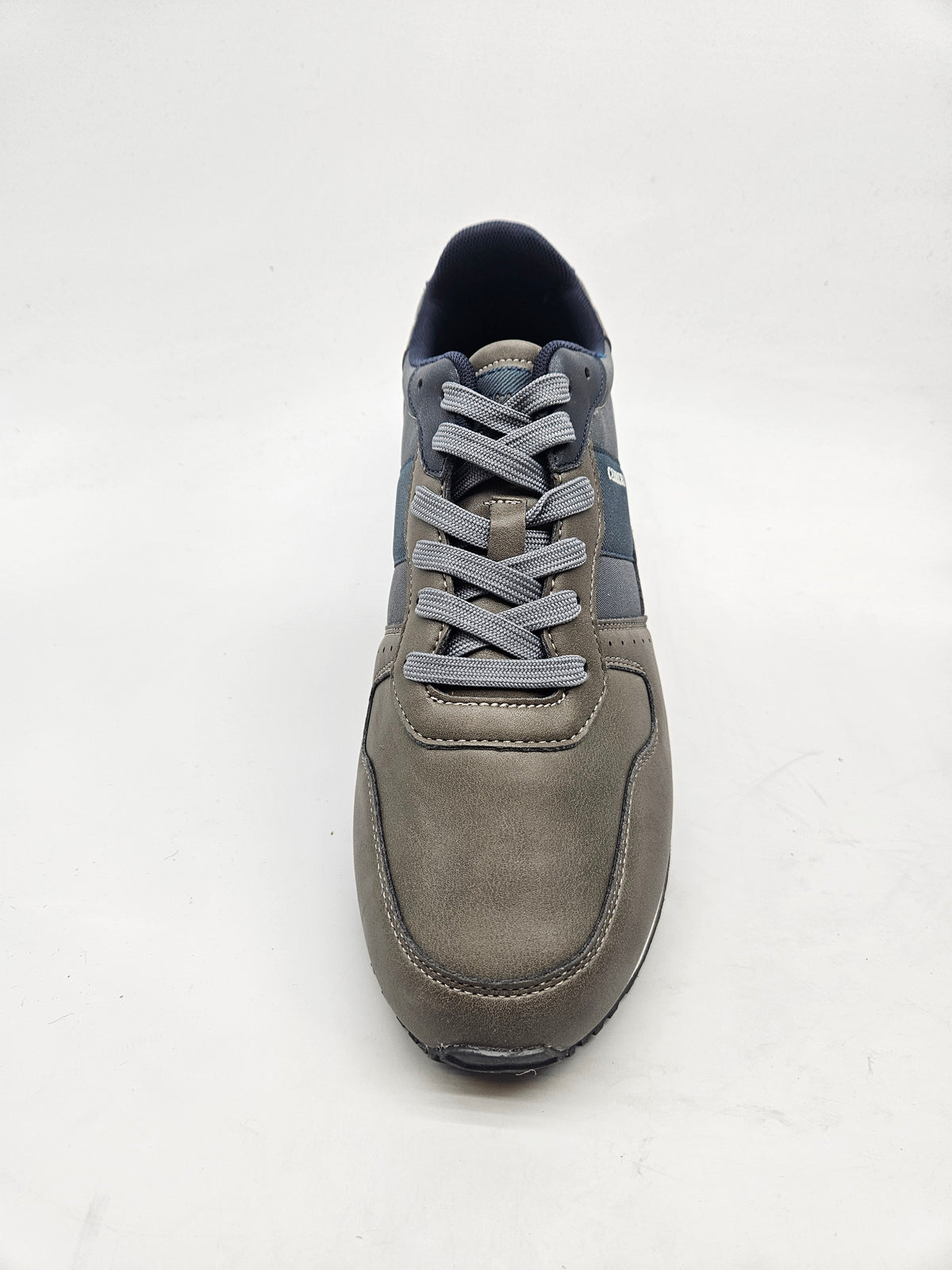 CARRERA NOVI ORIGINAL PATIKI BR 45