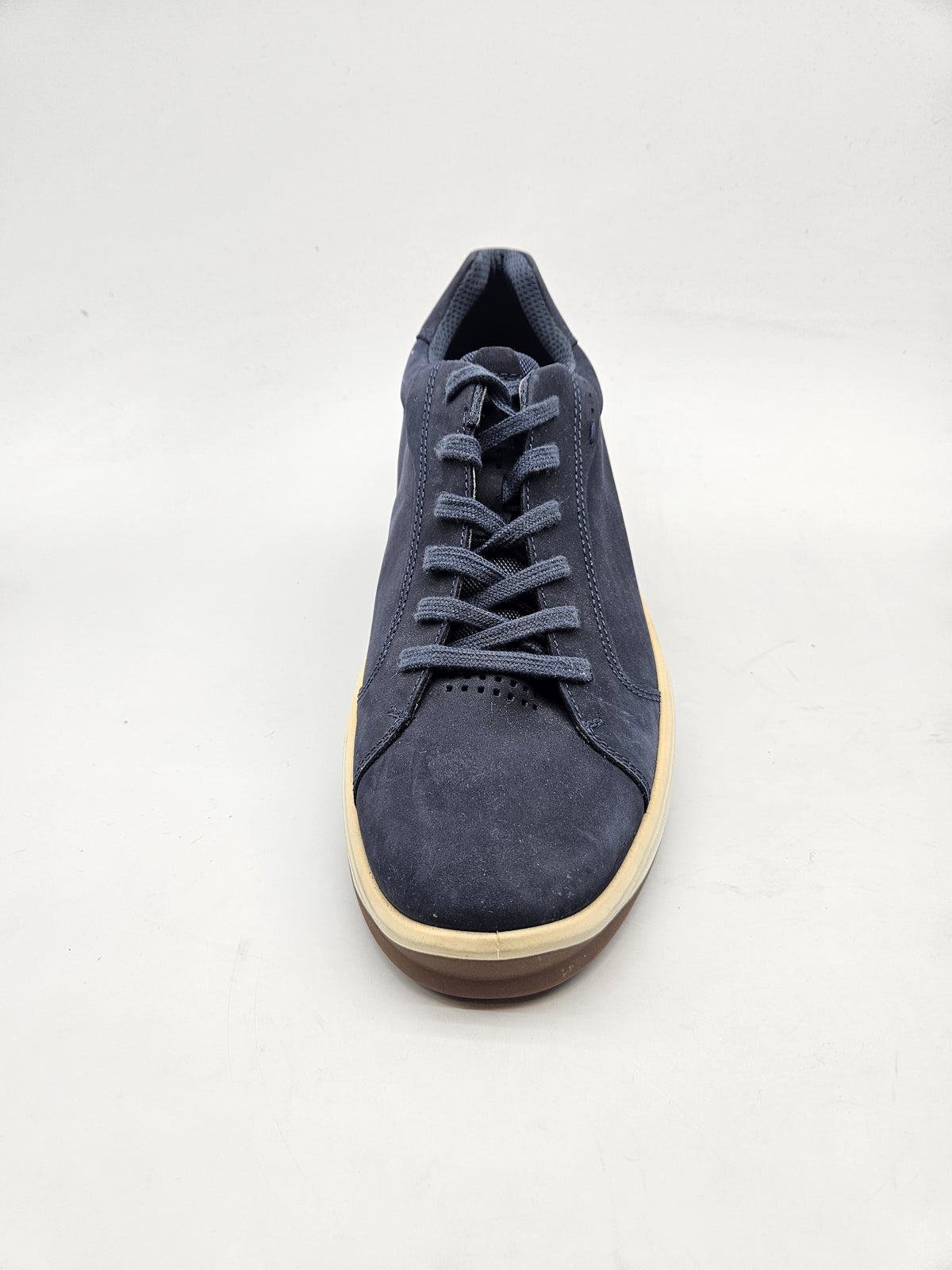 ECCO NOVI ORIGINAL PATIKI BR 47