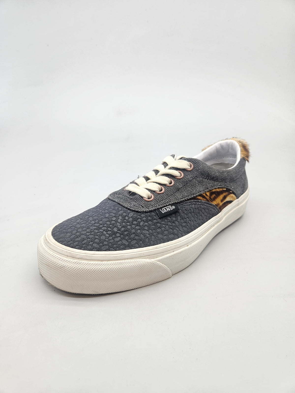 VANS NOVI ORIGINAL PATIKI BR 39