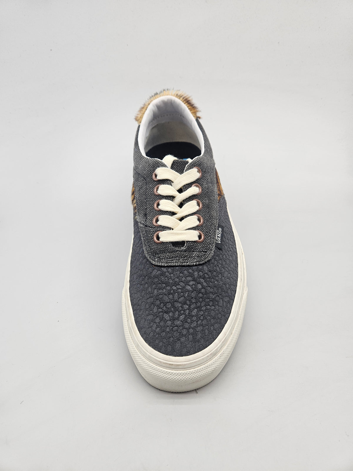 VANS NOVI ORIGINAL PATIKI BR 39