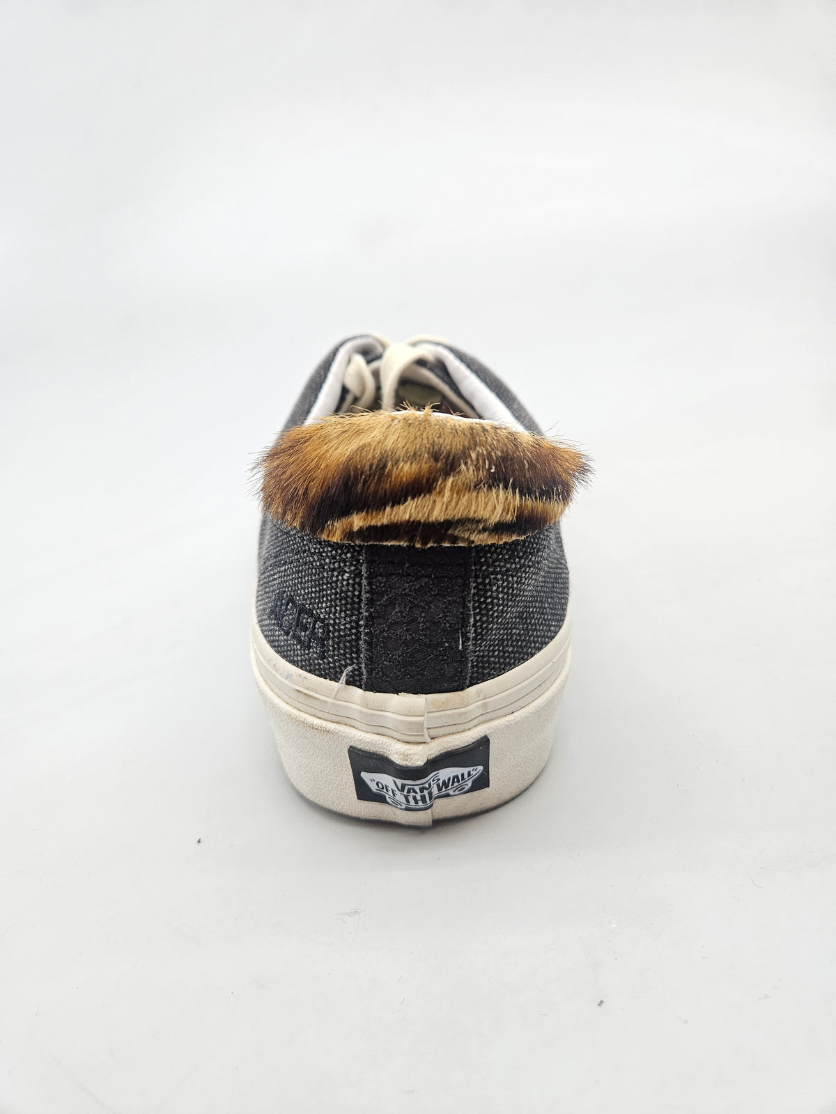 VANS NOVI ORIGINAL PATIKI BR 39