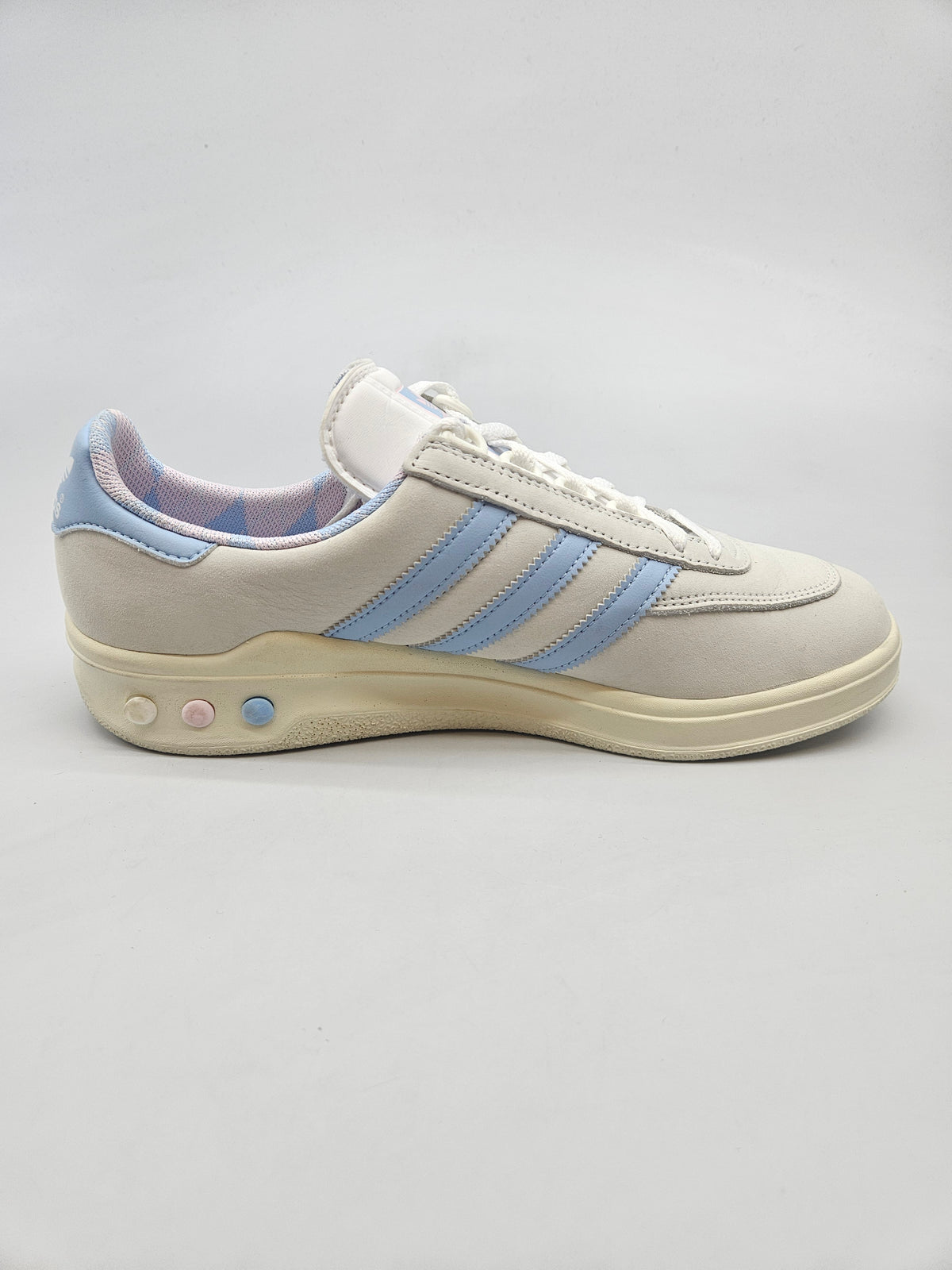 ADIDAS NOVI ORIGINAL PATIKI BR 43